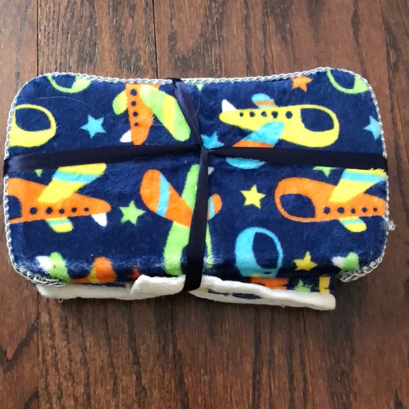 Burp Cloth and Wipes Case - Picture 2 of 4